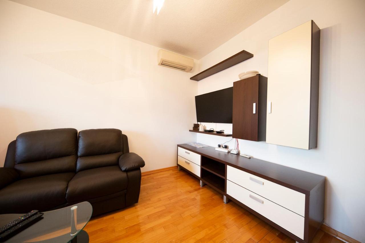 City&sea View 2br 4+2 Apartment Zadar
