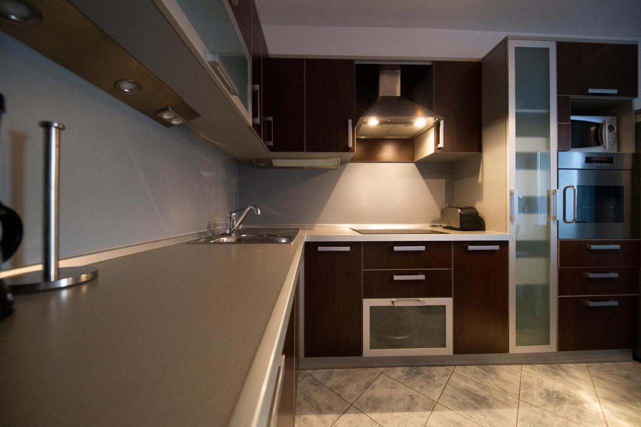 City&sea View 2br 4+2 Apartment